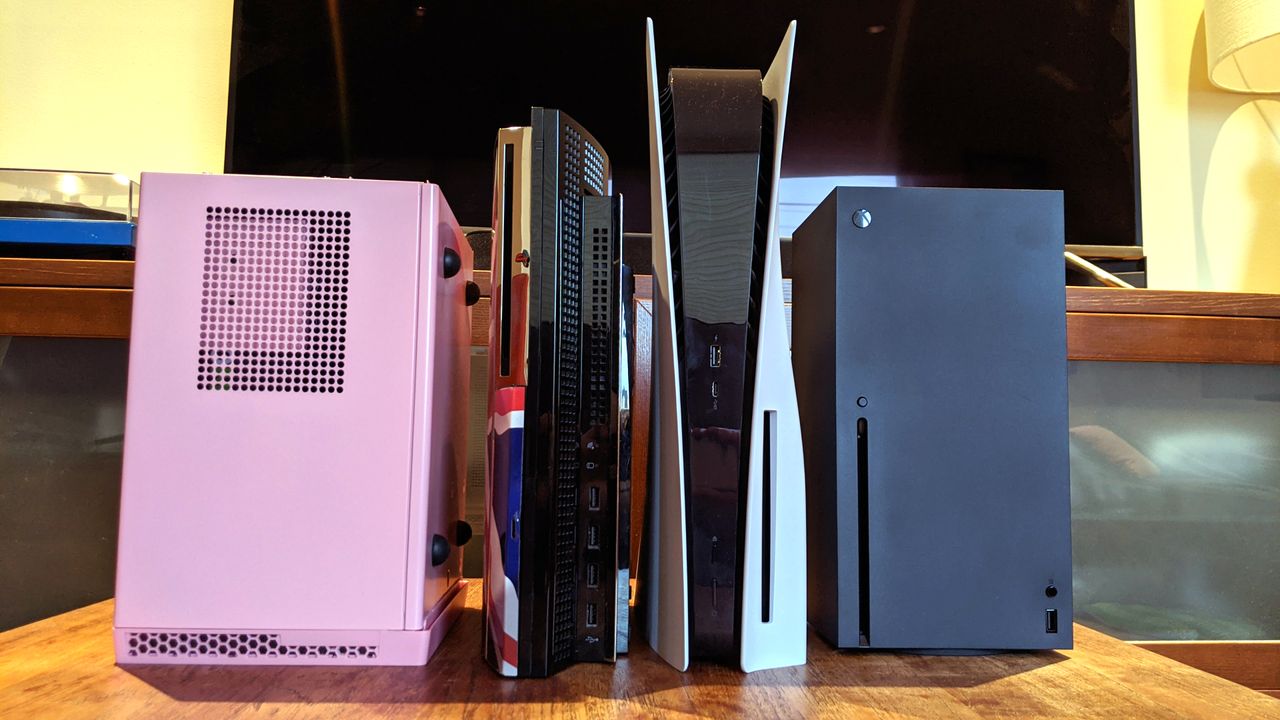 Report Reveals 34% of Physical PS5 Games and 50% of Xbox Series X Games Require Downloads to Function Properly